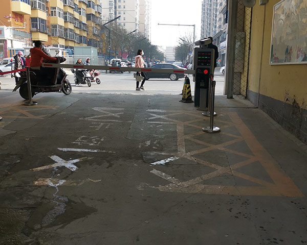 元一智能科技為您解答擺閘使用中有哪些常見(jiàn)問(wèn)題?